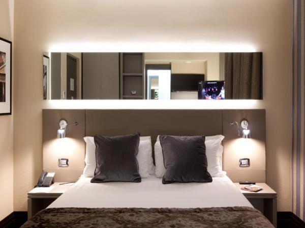 Trevi Palace Hotel Рим Екстериор снимка